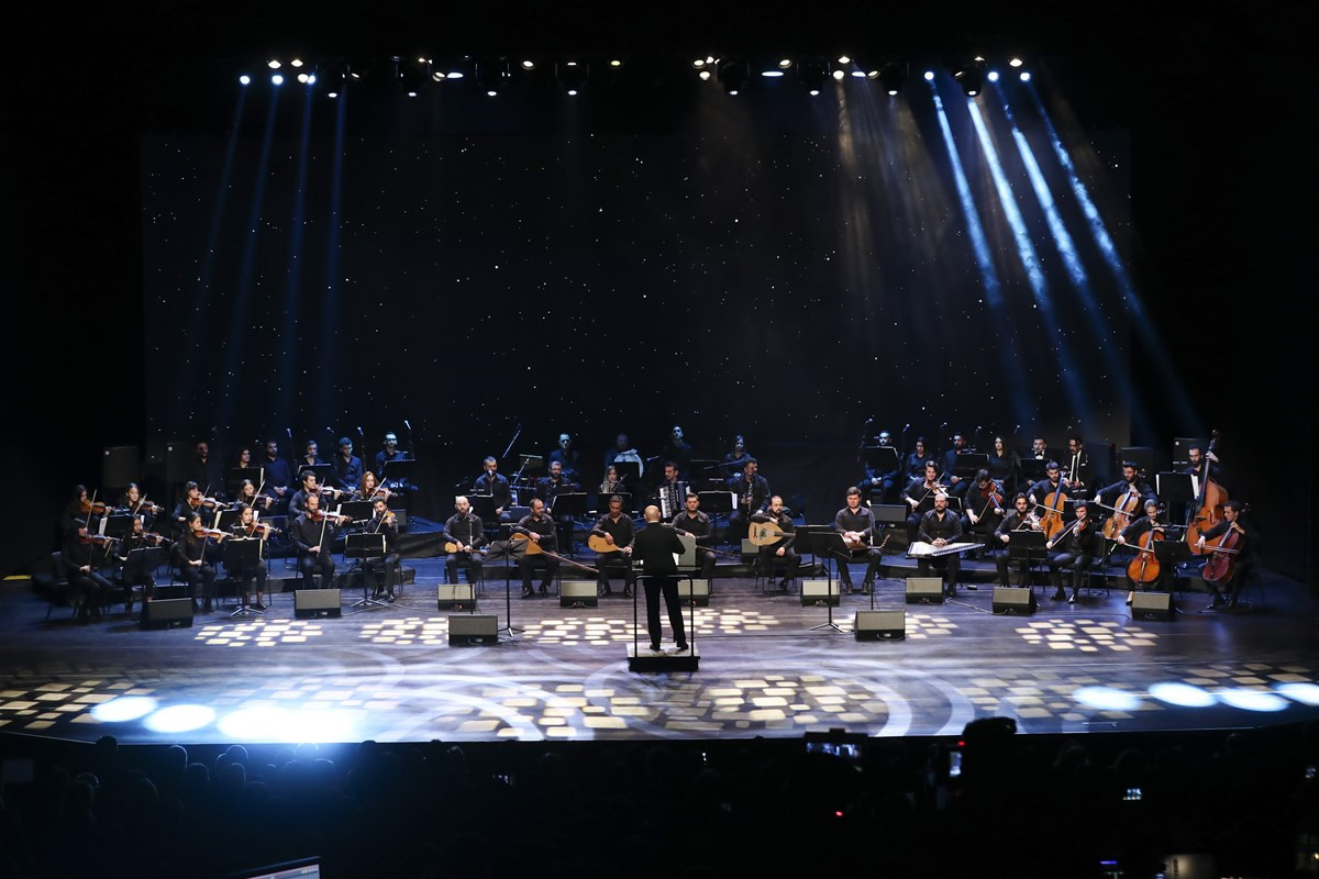 konser0_8.jpg (191 KB)